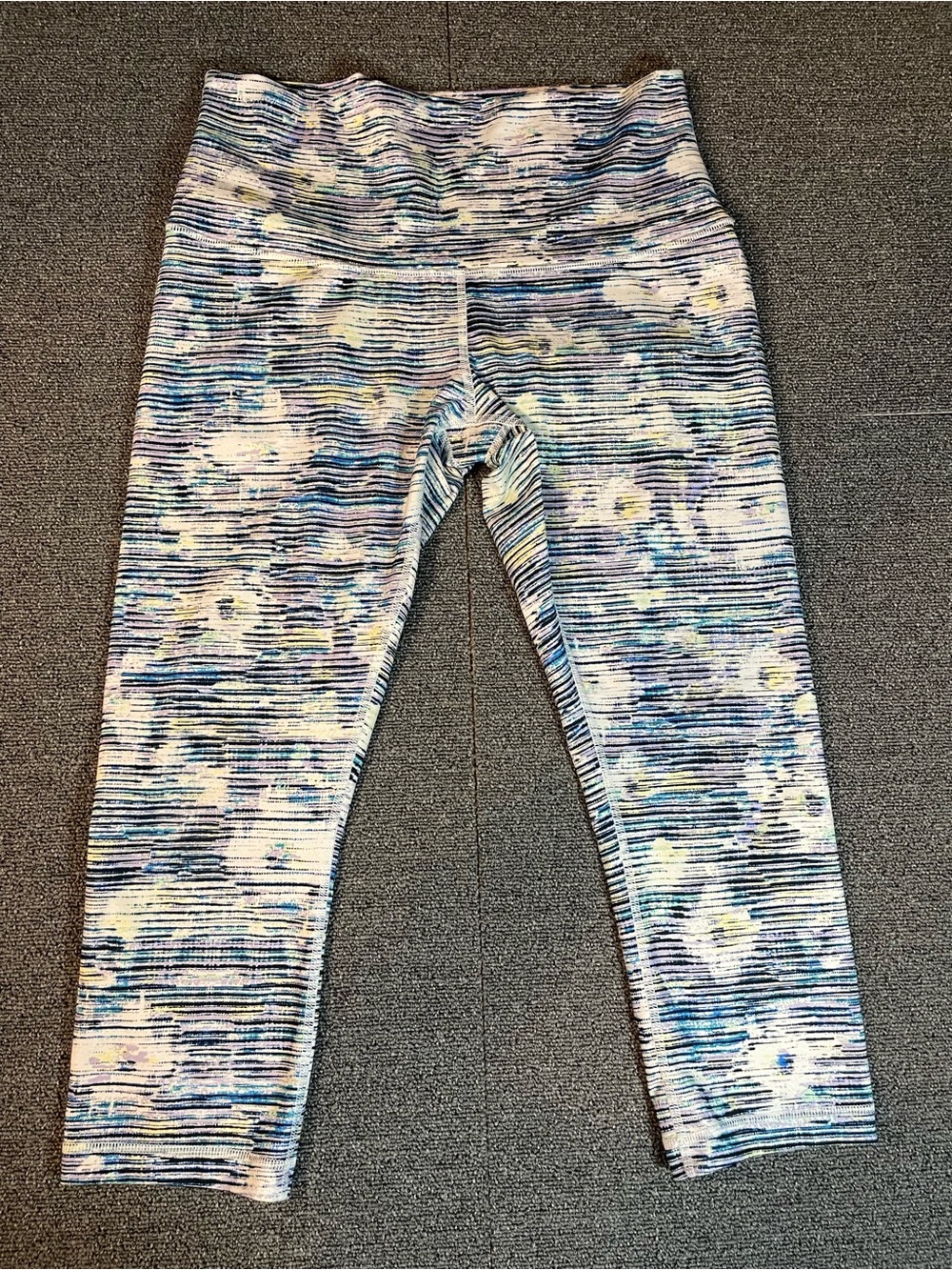 Lululemon Align High-Rise Multi-Color Print Crop Leggings (Sz 12)